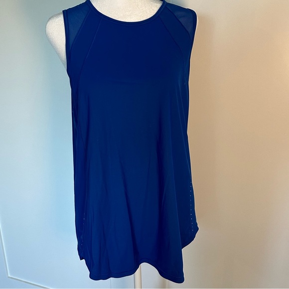 lululemon athletica Tops - Lululemon Sculpt Tank royal blue Mesh Back Panel Athletic Top Size large loose